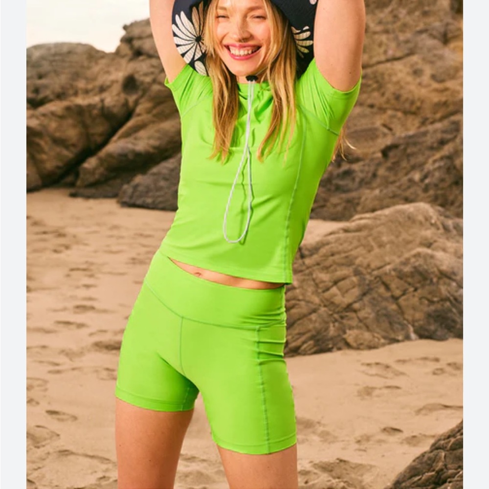 Outdoor voices shorts